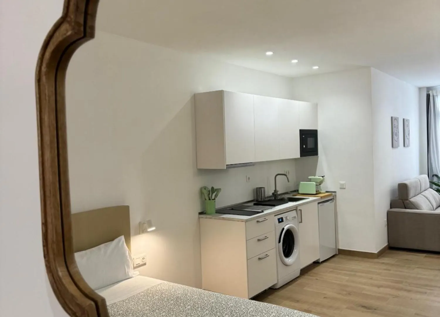 Alderete Suites Malaga 0*,